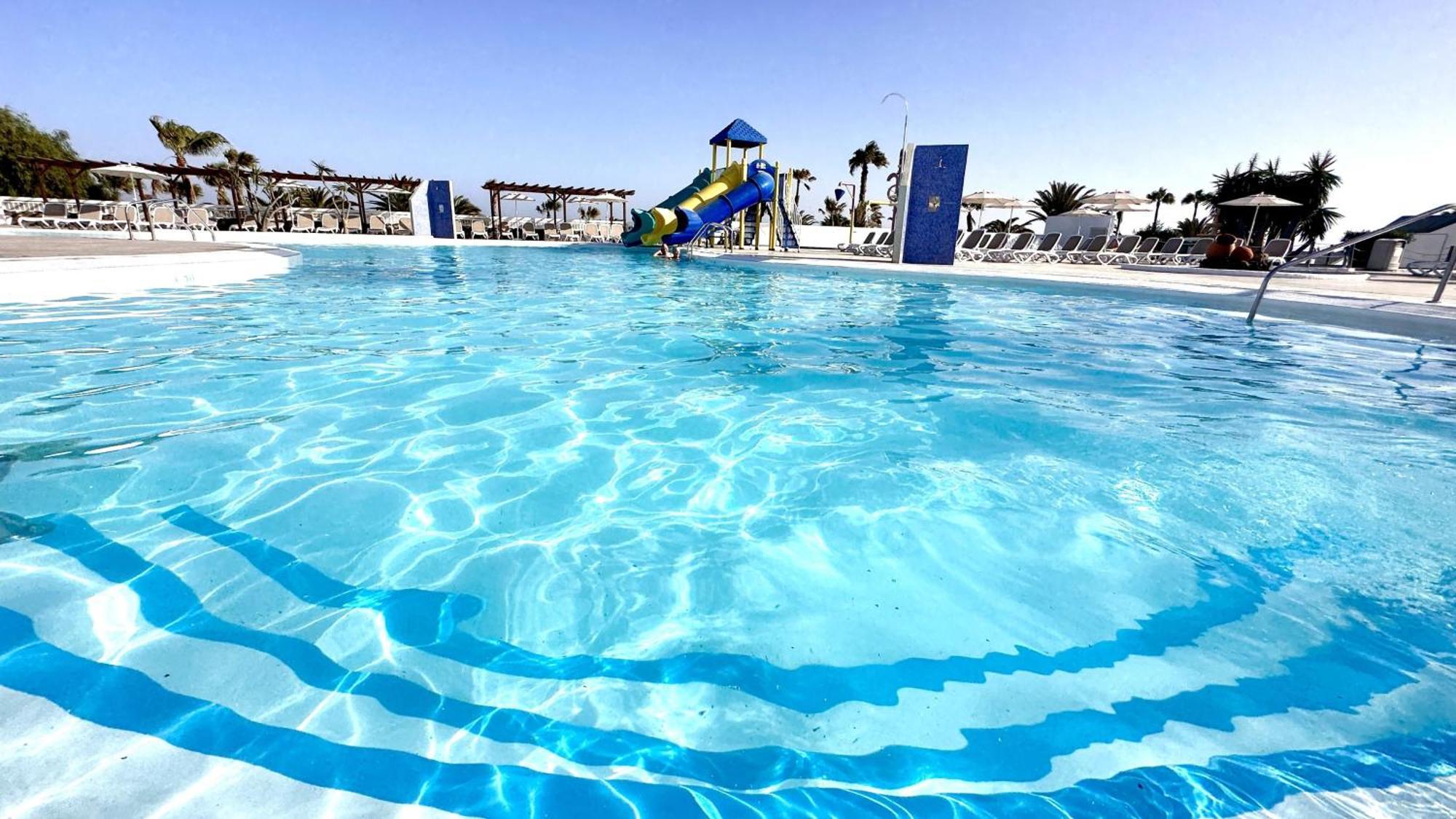 الشقق الفندقية كاليتا ذي فوستيفي  Caleta Dorada المظهر الخارجي الصورة